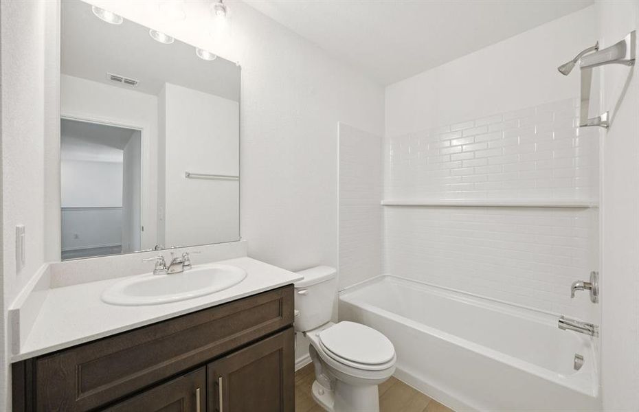 Upgraded secondary bathroom