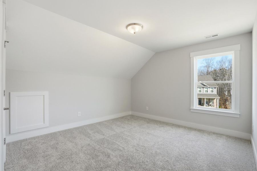 Spacious, unfurnished interior of a new home in Rone Creek, Waxhaw (Image 68).