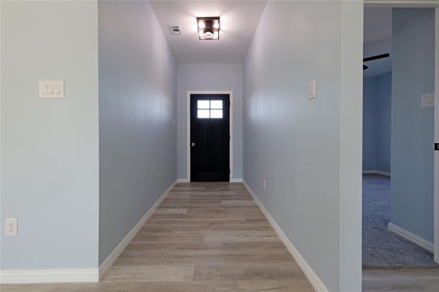 Spacious, unfurnished interior of a new home in , Whitney (Image 10).