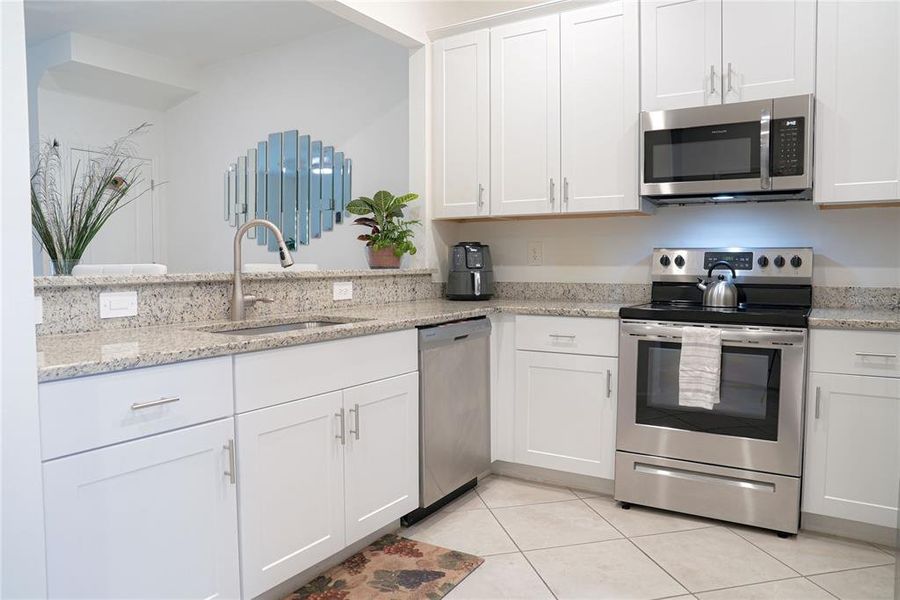Furnished interior view inside a new home in , Fort Myers (Image 15).