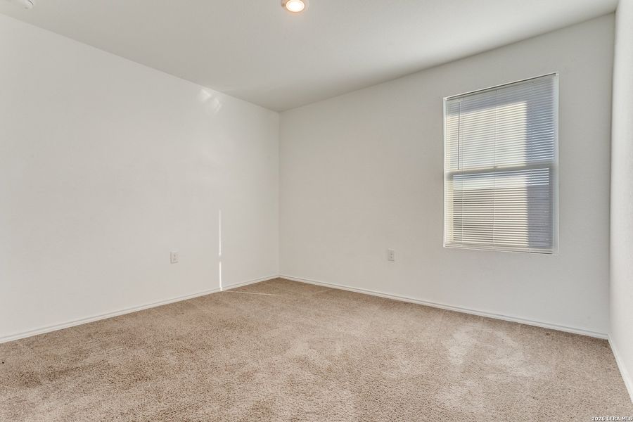 Spacious, unfurnished interior of a new home in Mission del Lago, San Antonio (Image 15). Spacious, unfurnished interior of a new home in Mission del Lago, San Antonio (Image 15).