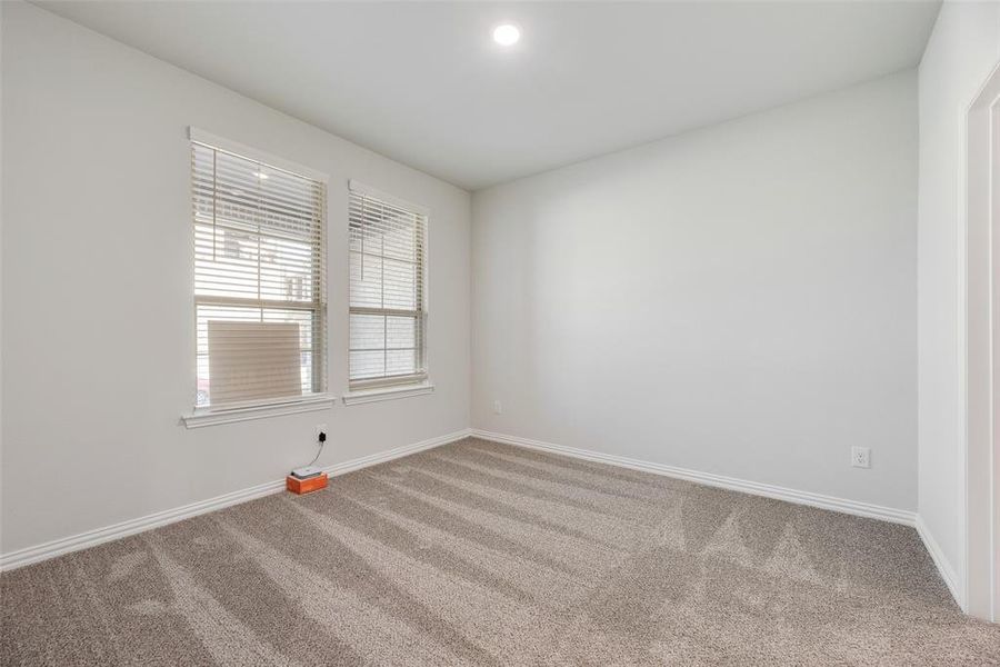 Spacious, unfurnished interior of a new home in Wade Settlement Townhomes, Frisco (Image 23).