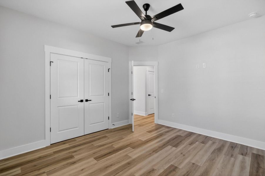 Spacious, unfurnished interior of a new home in , Summerville (Image 33).