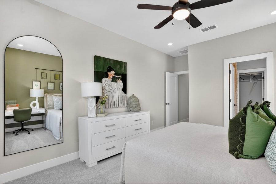 Representative furnished interior of a home built from the Vincent by Taylor Morrison in Blue Creek Trails, Richmond (Image 35).