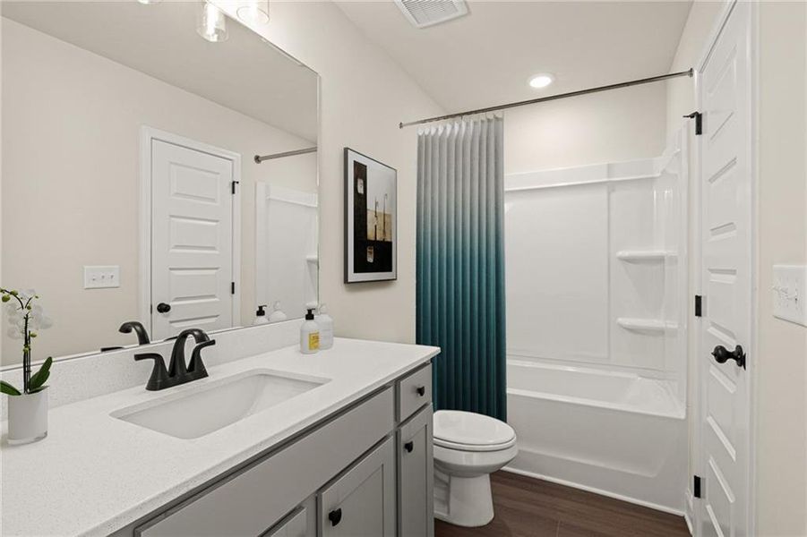 Furnished interior view inside a new home in Salacoa, Calhoun (Image 16).