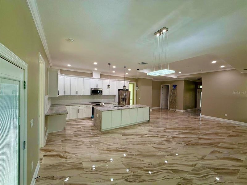 Spacious, unfurnished interior of a new home in , Tampa (Image 20). Spacious, unfurnished interior of a new home in , Tampa (Image 20).