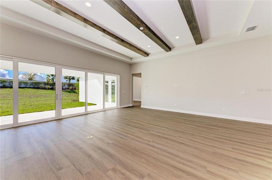 Spacious, unfurnished interior of a new home in Star Farms at Lakewood Ranch, Lakewood Ranch (Image 27).