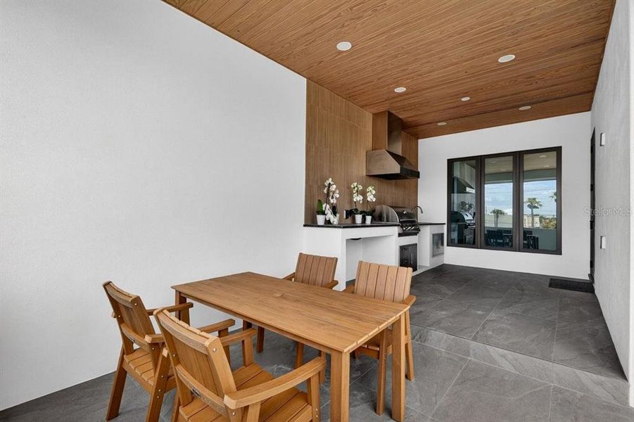 Image 70 of a home in .