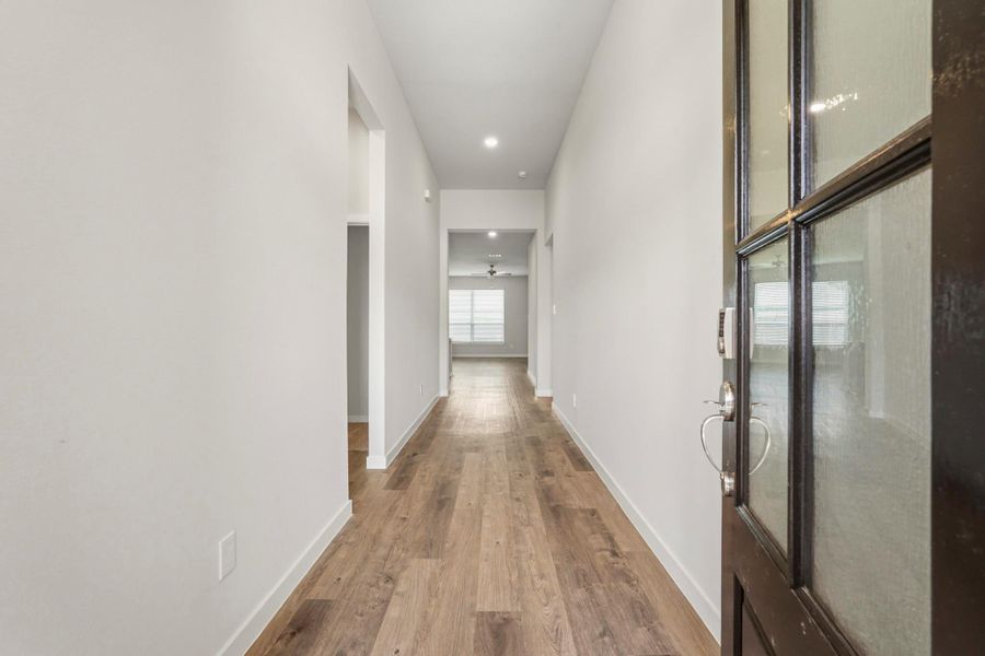 Spacious, unfurnished interior of a new home in Audubon, Magnolia (Image 15).