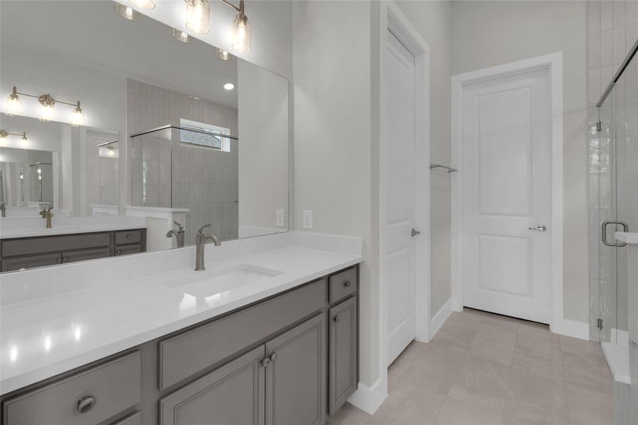 Furnished interior view inside a new home in Midline, Webster (Image 7).