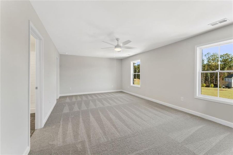 Spacious, unfurnished interior of a new home in Wildwood Place, Powder Springs (Image 15).