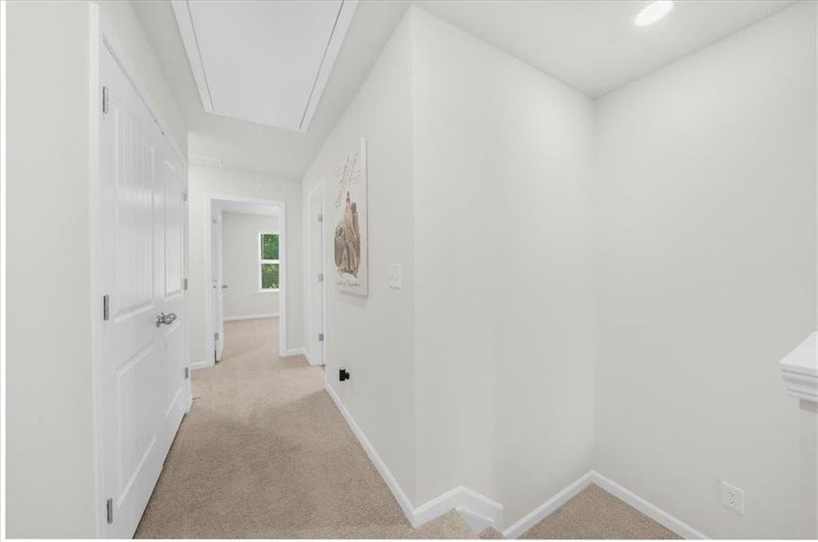 Spacious, unfurnished interior of a new home in , Atlanta (Image 27).