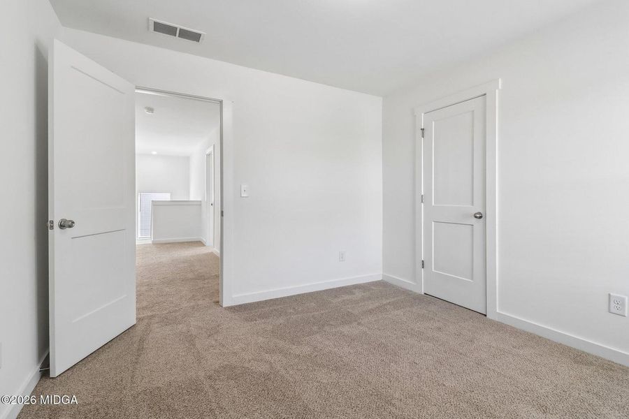 Spacious, unfurnished interior of a new home in Robins Estates, Warner Robins (Image 44).