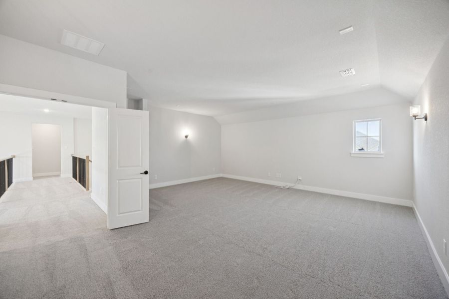 Spacious, unfurnished interior of a new home in Painted Tree Lakeside, McKinney (Image 32). Spacious, unfurnished interior of a new home in Painted Tree Lakeside, McKinney (Image 32).