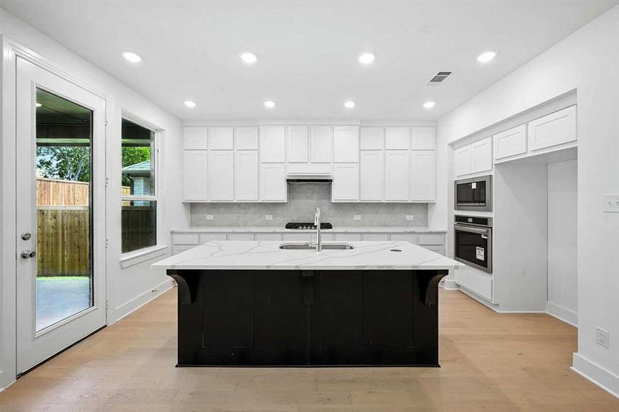 Furnished interior view inside a new home in Heritage Ranch: 50ft. lots, Sherman (Image 12). Furnished interior view inside a new home in Heritage Ranch: 50ft. lots, Sherman (Image 12).