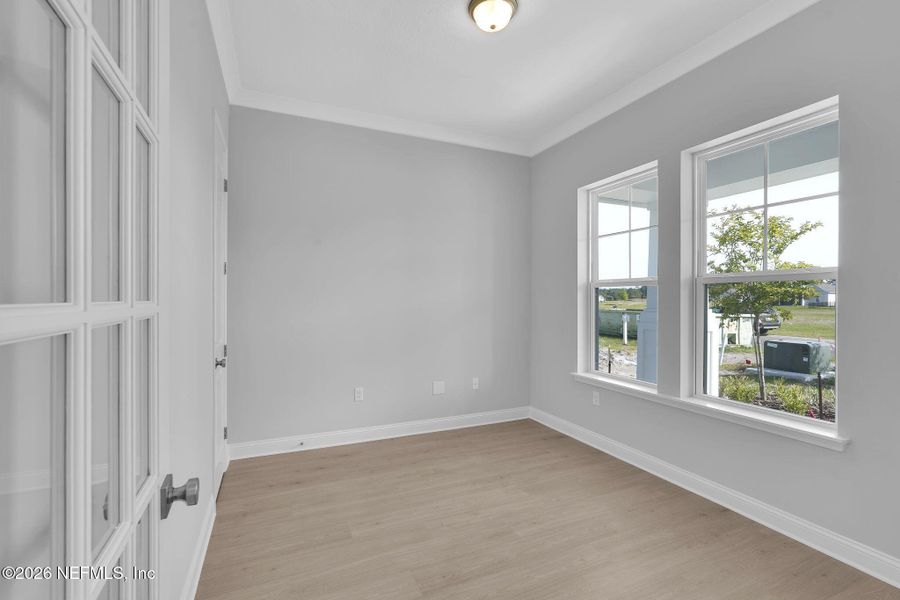 Spacious, unfurnished interior of a new home in Amelia National Country Club, Fernandina Beach (Image 16).