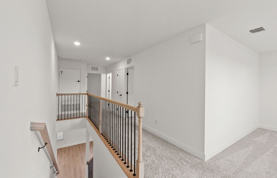 Spacious, unfurnished interior of a new home in Patterson Ranch, Georgetown (Image 43).