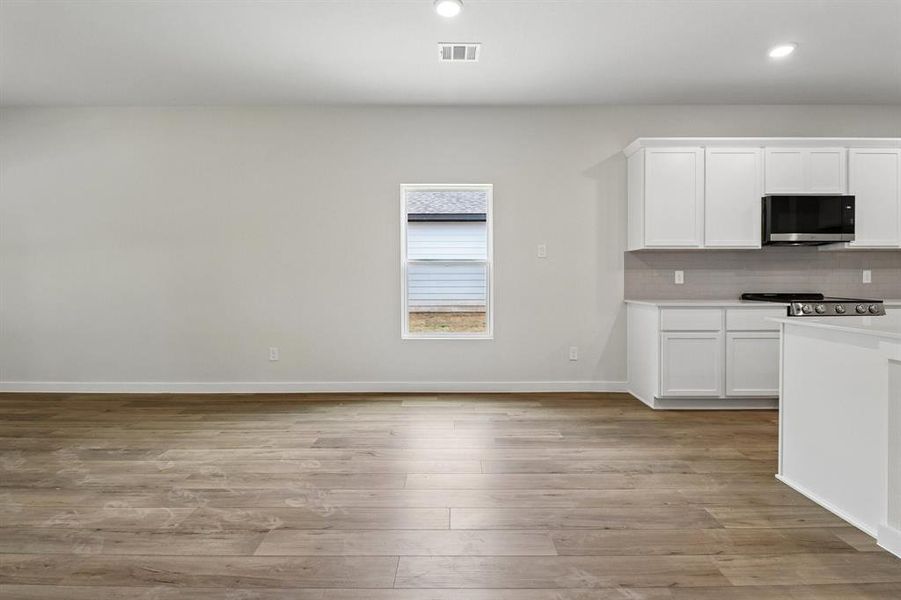 Spacious, unfurnished interior of a new home in Pennsylvania Avenue, Springtown (Image 10). Spacious, unfurnished interior of a new home in Pennsylvania Avenue, Springtown (Image 10).
