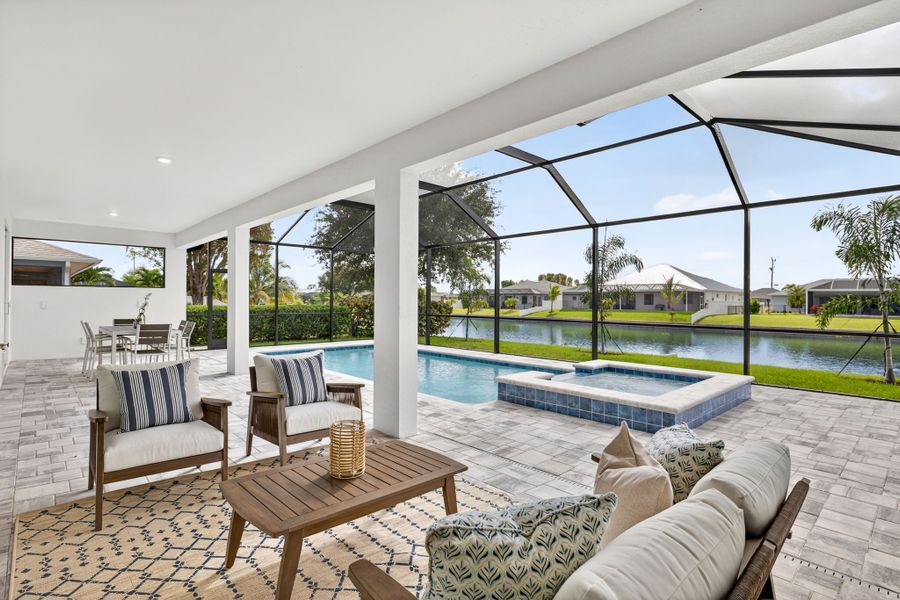 Representative exterior details of a home built from the The Coral Haven by Sunlife Homes LLC in Cape Coral, Cape Coral (Image 4).