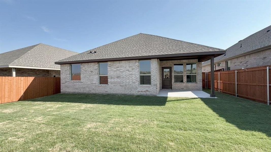 Front exterior of a new home in Morningstar, Fort Worth, TX, highlighting curb appeal (Image 2). Front exterior of a new home in Morningstar, Fort Worth, TX, highlighting curb appeal (Image 2).