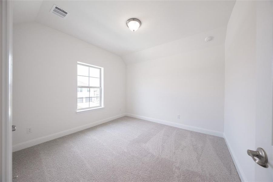 Spacious, unfurnished interior of a new home in Valencia on the Lake: Valencia 50s, Little Elm (Image 17). Spacious, unfurnished interior of a new home in Valencia on the Lake: Valencia 50s, Little Elm (Image 17).