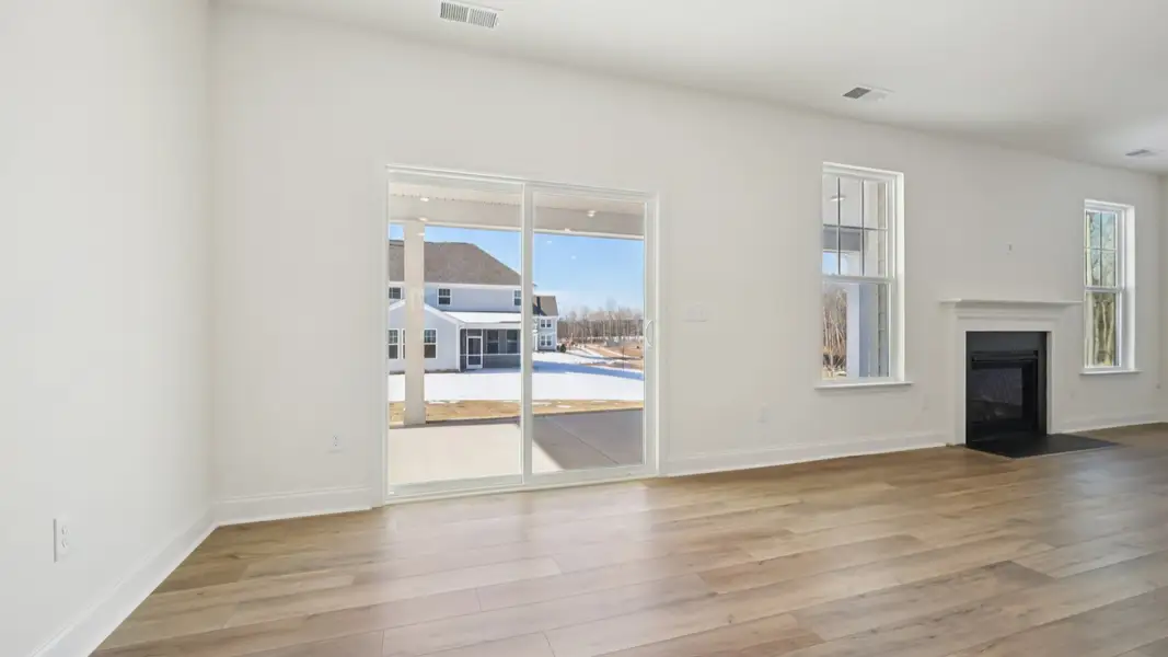 Representative furnished interior of a home built from the Norris by DRB Homes in Blake Pond, Lillington (Image 7).