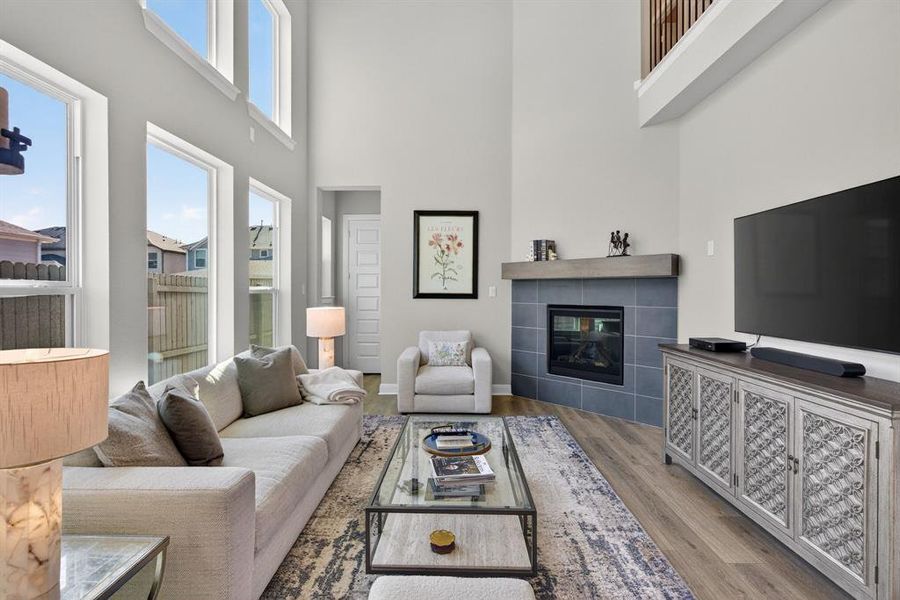 Soaring ceilings & fantastic light