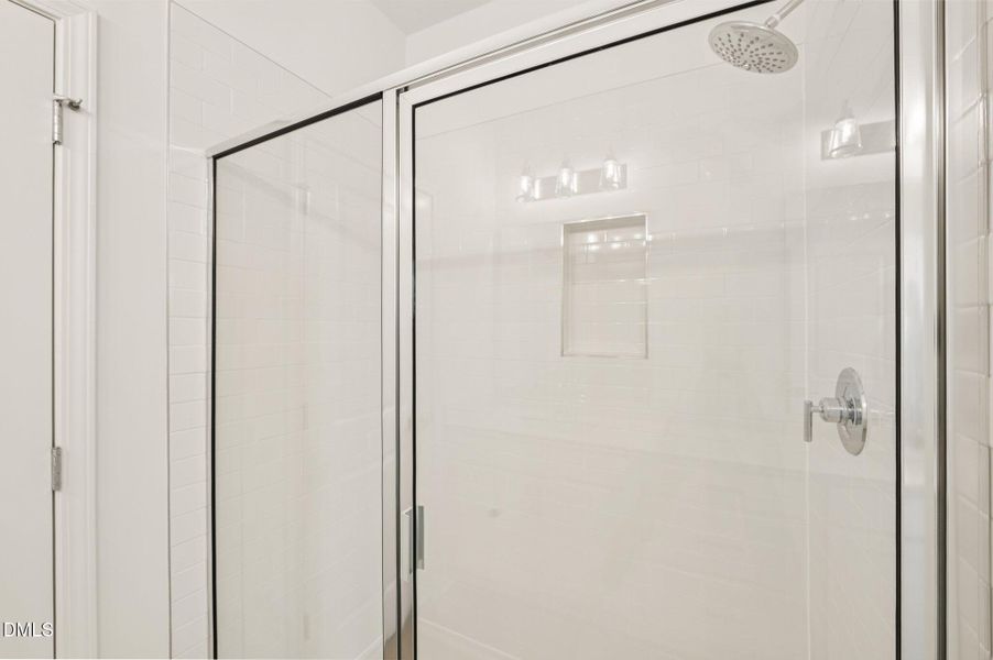 25-web-or-mls-Quarry Rd-0306-025