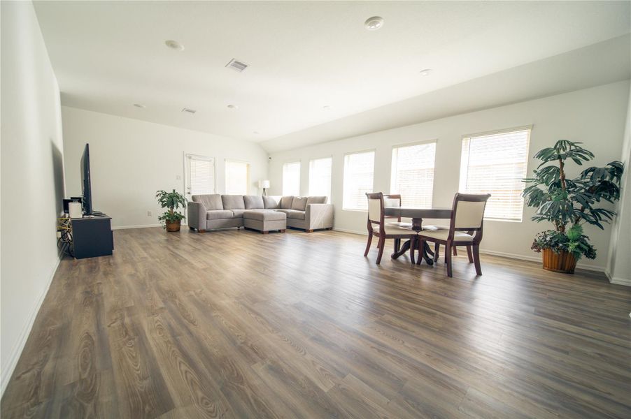 Furnished interior view inside a new home in Walnut Creek at Stone Creek: Wildflower II Collection, Rosenberg (Image 6). Furnished interior view inside a new home in Walnut Creek at Stone Creek: Wildflower II Collection, Rosenberg (Image 6).