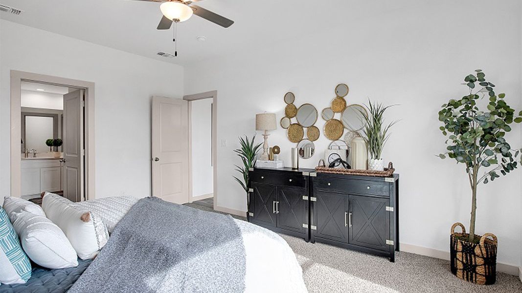 Representative furnished interior of a home built from the The Texas Cali by D.R. Horton in Everest Heights, Lubbock (Image 22).