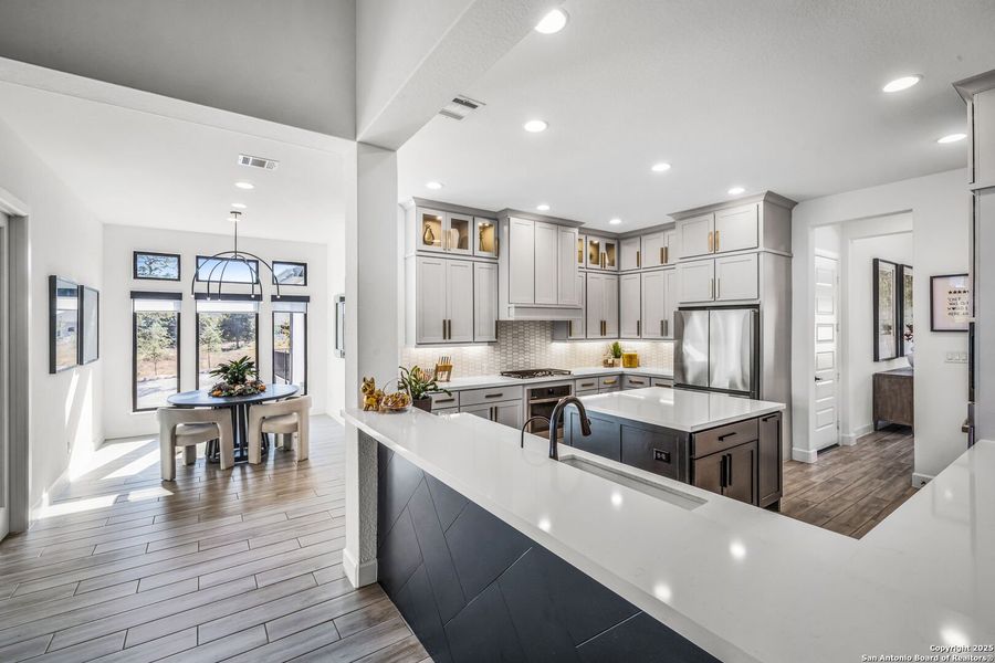 Furnished interior view inside a new home in Vintage Oaks, New Braunfels (Image 6). Furnished interior view inside a new home in Vintage Oaks, New Braunfels (Image 6).