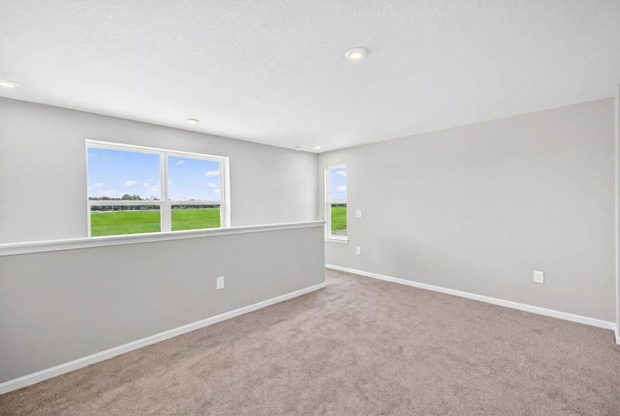 Spacious, unfurnished interior of a new home in Crosswind Ranch, Parrish (Image 10).