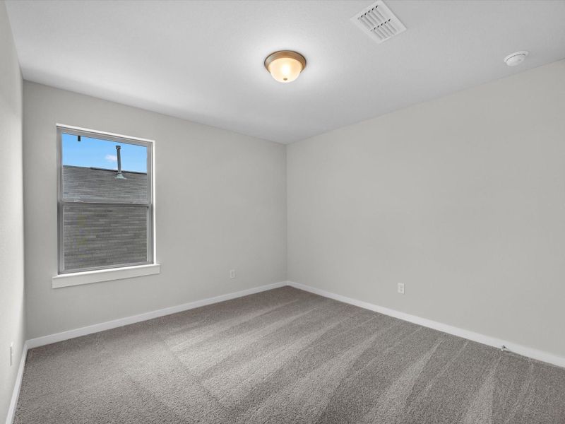 Spacious, unfurnished interior of a new home in Mason Woods, Cypress (Image 13).