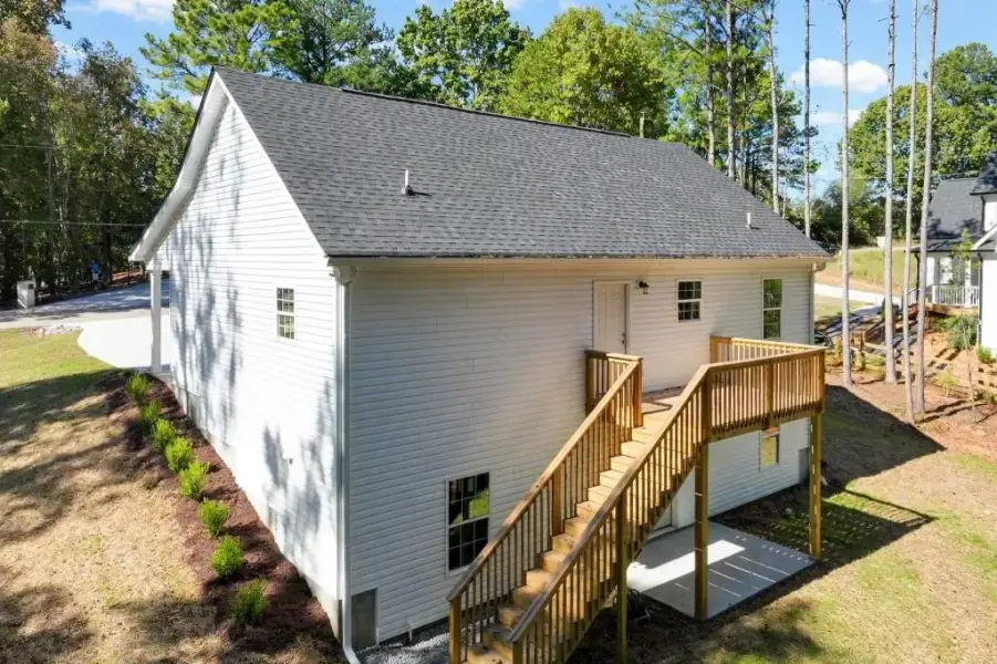 Exterior details and patio area of a home in , Lula (Image 25).