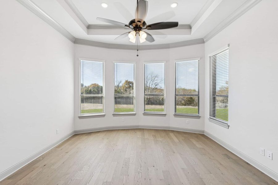 Spacious, unfurnished interior of a new home in Lakeway Estates, Waxahachie (Image 12). Spacious, unfurnished interior of a new home in Lakeway Estates, Waxahachie (Image 12).
