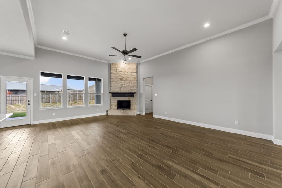 Representative unfurnished interior of a home built from the Logan II by Robbie Hale Homes in High Meadows Estates, Nevada (Image 21). Representative unfurnished interior of a home built from the Logan II by Robbie Hale Homes in High Meadows Estates, Nevada (Image 21).