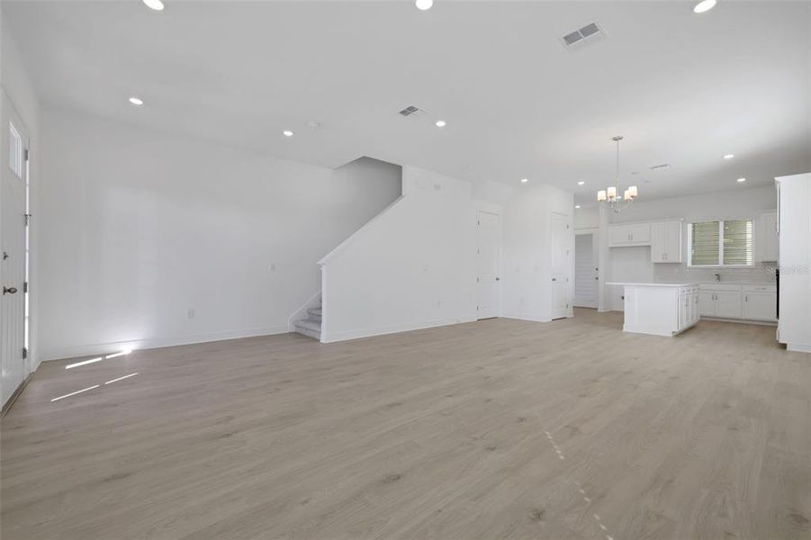 Spacious, unfurnished interior of a new home in , St. Cloud (Image 25).