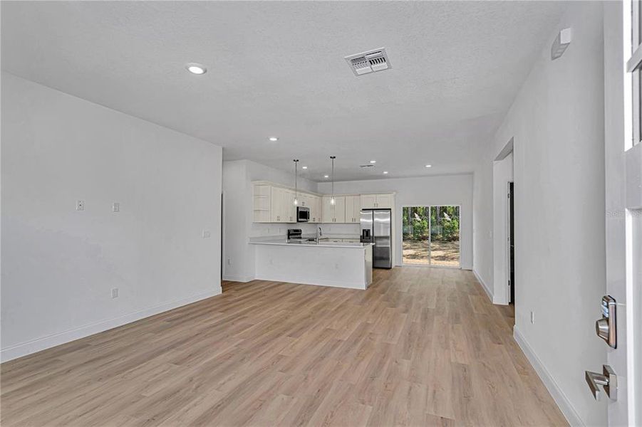 Spacious, unfurnished interior of a new home in , Citrus Springs (Image 31). Spacious, unfurnished interior of a new home in , Citrus Springs (Image 31).