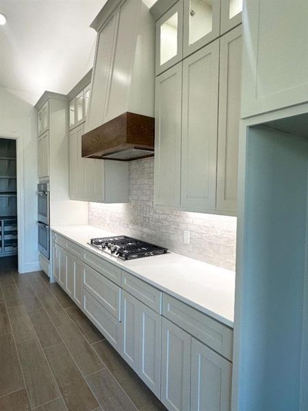 Furnished interior view inside a new home in , Weatherford (Image 7).