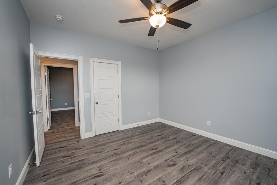 Representative unfurnished interior of a home built from the Roosevelt Elite by Enchanted Homes in Pointe Summit, Slater-Marietta (Image 19).