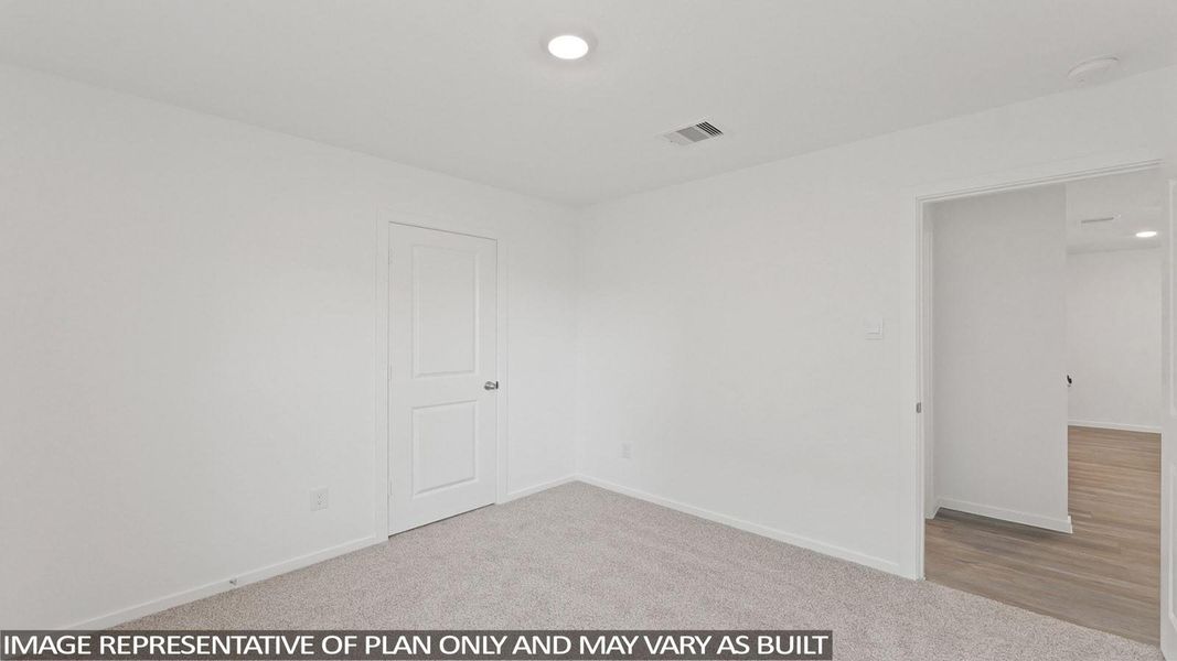 Spacious, unfurnished interior of a new home in Porters Mill, New Caney (Image 10).