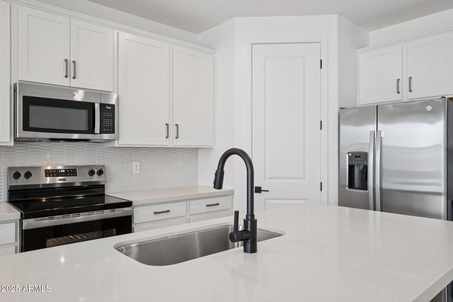 17-web-or-mls-La Senda Dr W-S2007-017 17-web-or-mls-La Senda Dr W-S2007-017