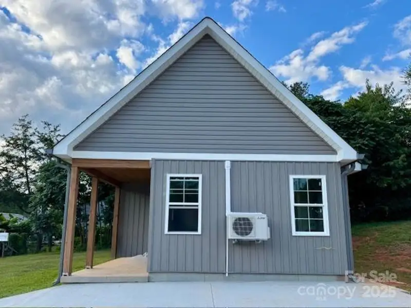 Exterior details and patio area of a home in , Granite Falls (Image 3).