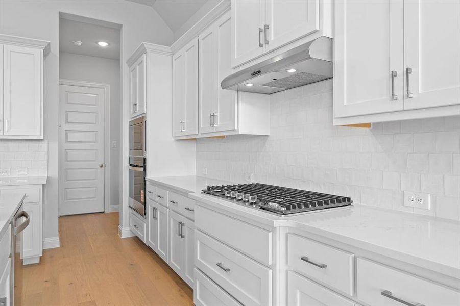 DAL_South Pointe Village_Gorman_2215 Birch Street (9) DAL_South Pointe Village_Gorman_2215 Birch Street (9)