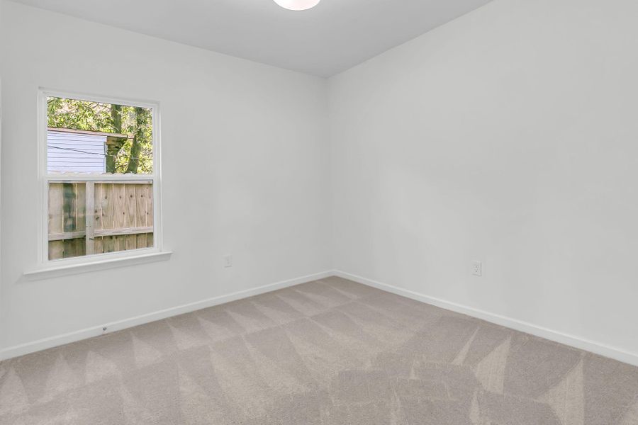 Spacious, unfurnished interior of a new home in , North Charleston (Image 22).