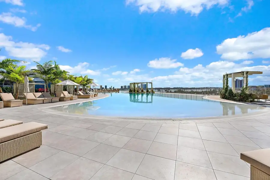 Community Pool Community Pool