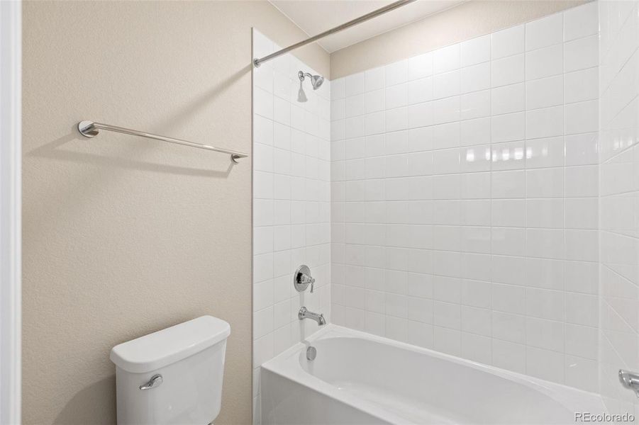 Image 36 of a home in Woodrose at Painted Prairie.