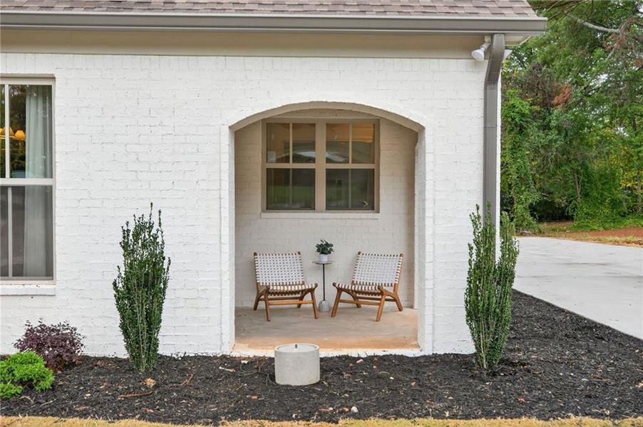 Exterior details and patio area of a home in , Carrollton (Image 3).