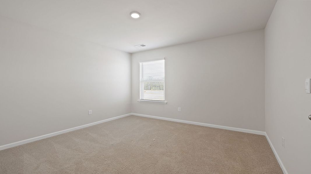 Spacious, unfurnished interior of a new home in Harrier Point, Woodruff (Image 28).