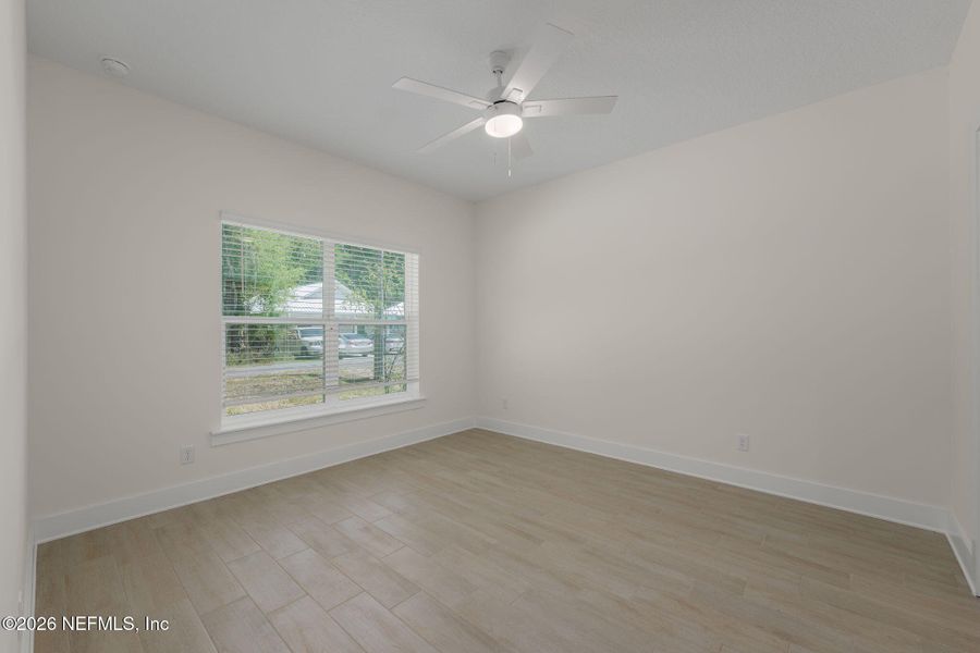 Spacious, unfurnished interior of a new home in , St. Augustine (Image 24).